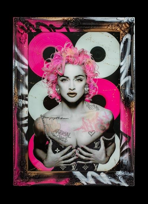 Strike A Pose by Ghost