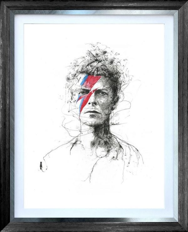 Limited edition Scott Tetlow Bowie print on paper, monochrome sketch with bold red and blue lightning-bolt face paint.