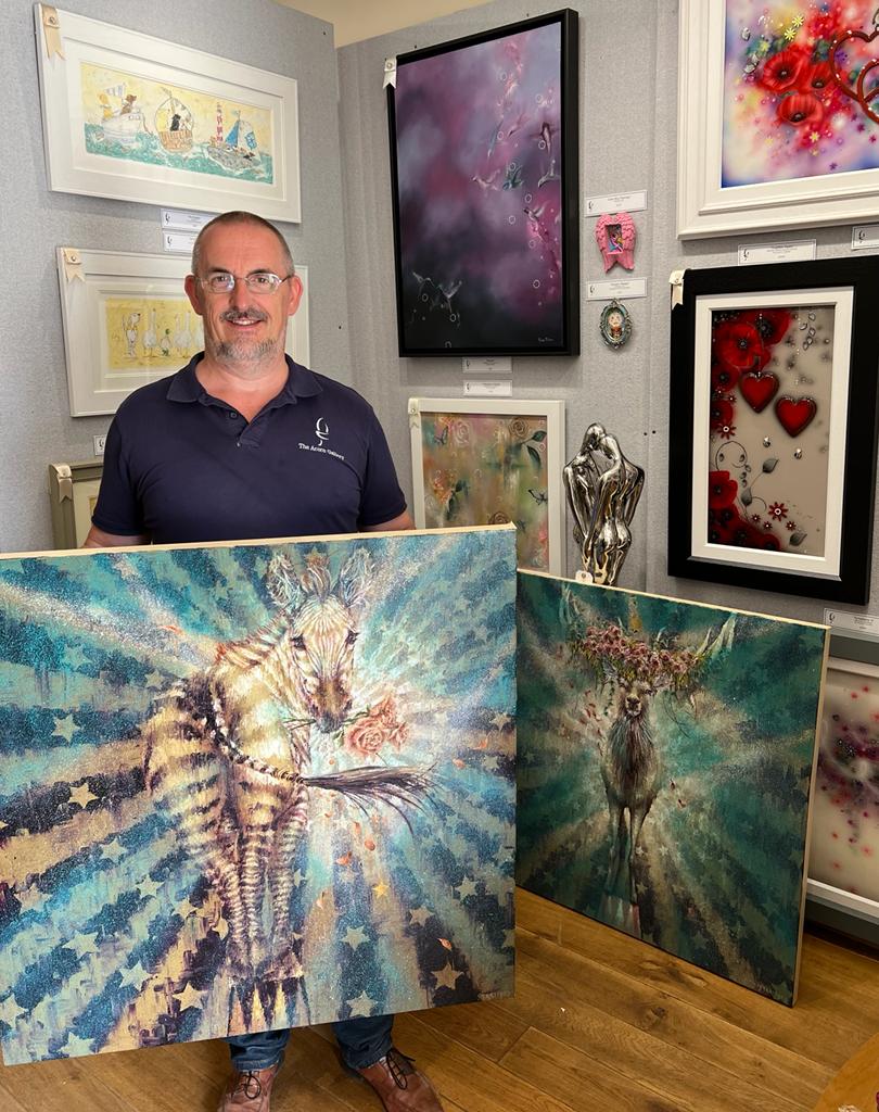 Owner of the Acorn Gallery with Amanda Stratford Striped Turn Original - The Acorn Gallery, Pocklington