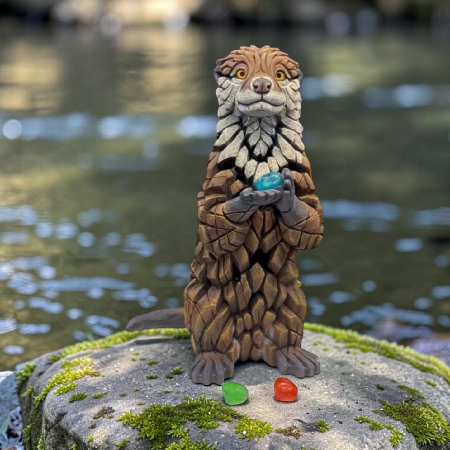 Pebbles the Otter by Edge Sculpture