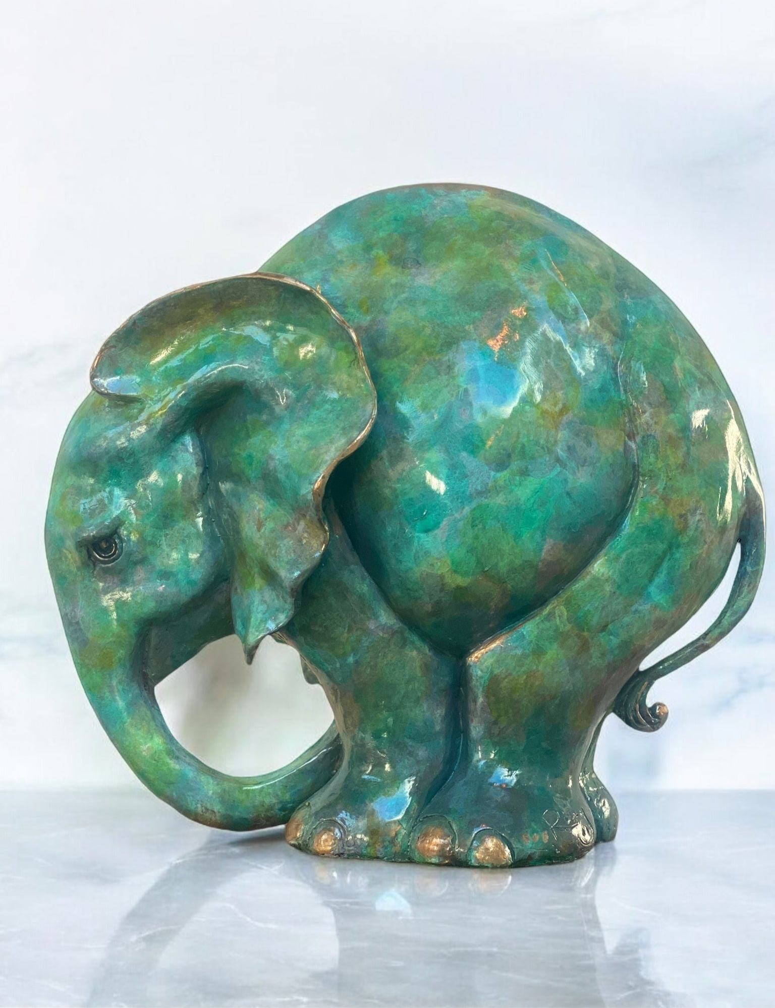 Bubbles is a bronze elephant made by brilliant young sculptor Roxy Winterburn and available at The Acorn Gallery in Pocklington. Shop online or call us on 01759 307652. 