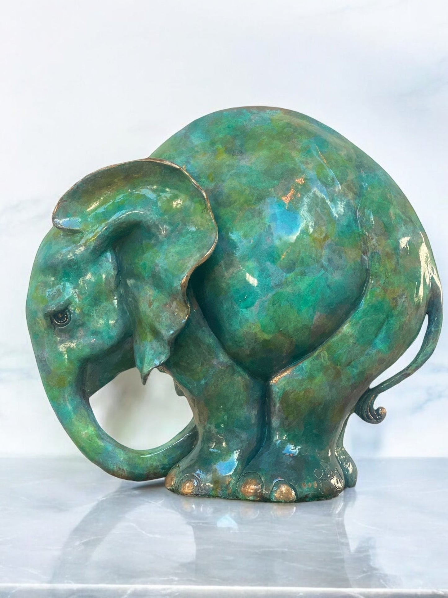 Bubbles is a bronze elephant made by brilliant young sculptor Roxy Winterburn and available at The Acorn Gallery in Pocklington. Shop online or call us on 01759 307652. 